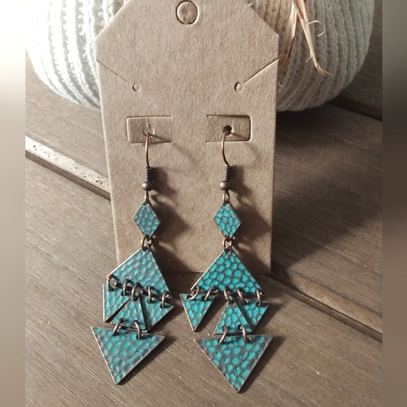 Sculptural, Triangular Tiered Copper tone Dangle Earrings - Picture 8 of 11